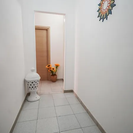 Silvia Casa Vacanze *