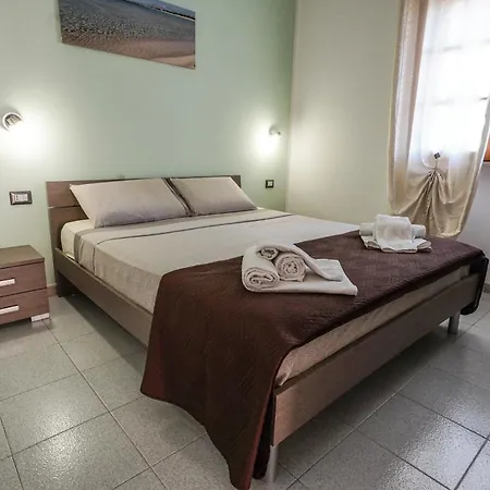 Silvia Casa Vacanze *